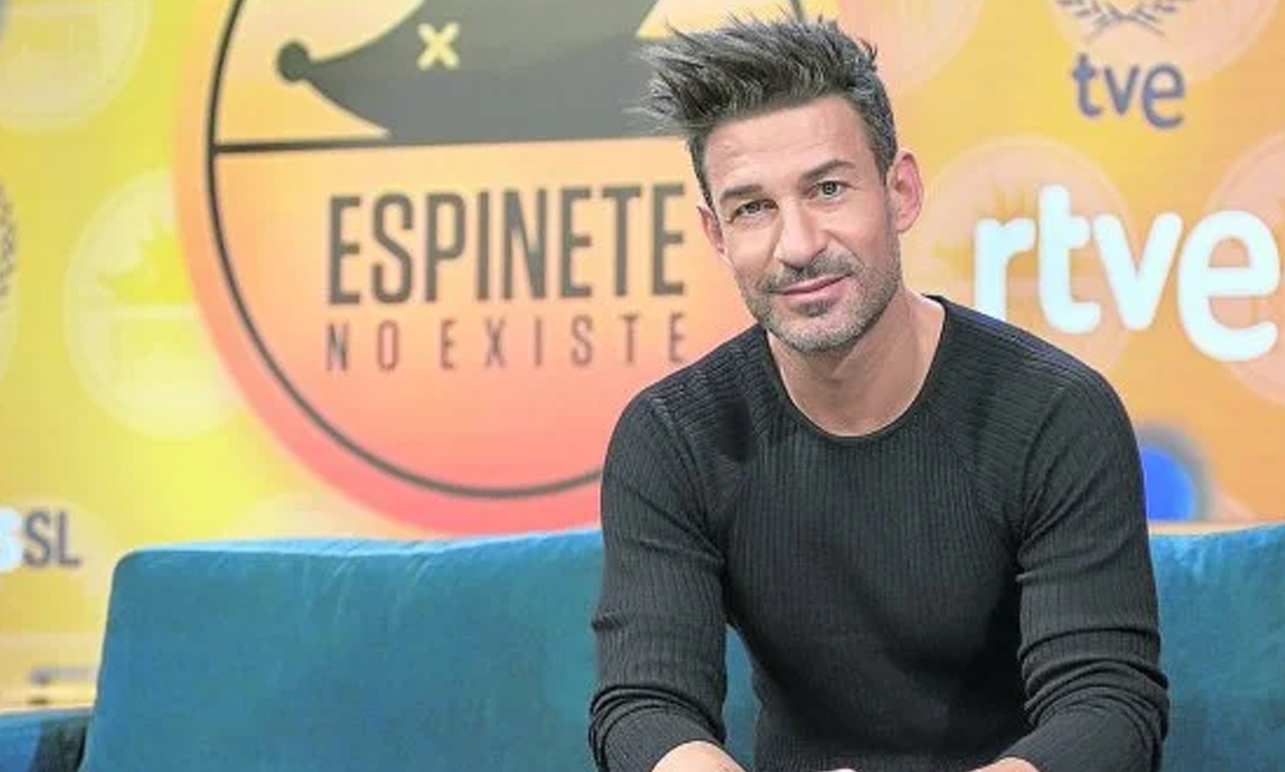 EDUARDO ALDAN ESPINETE NO EXISTE FESTIVAL COMEDIA MOSTOLES UNARISAMAS 2